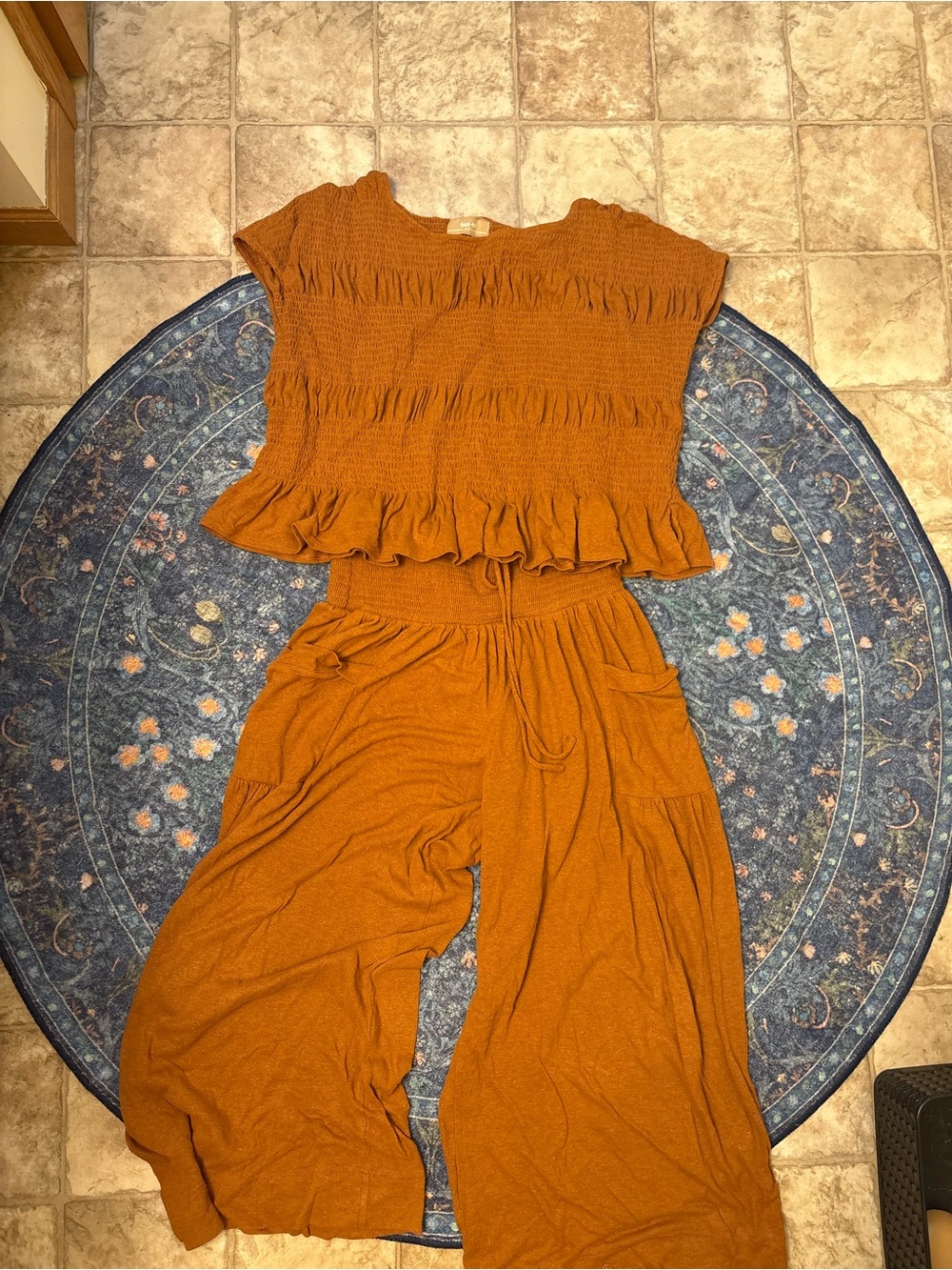 Women's Two-Piece Smocked Top & Wide-Leg Pants - Rust